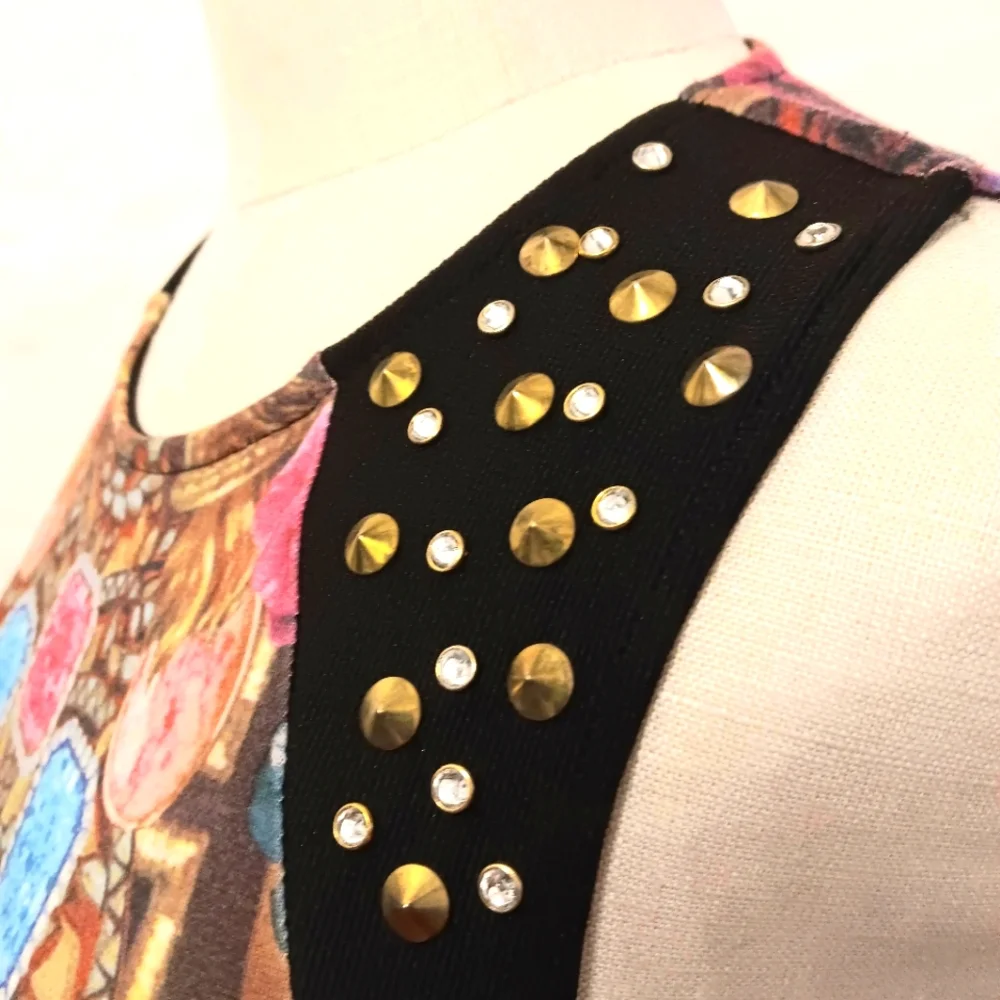 Vintage Y2K Cherubs, roses, & jewels dress with studs. Small. Body Central